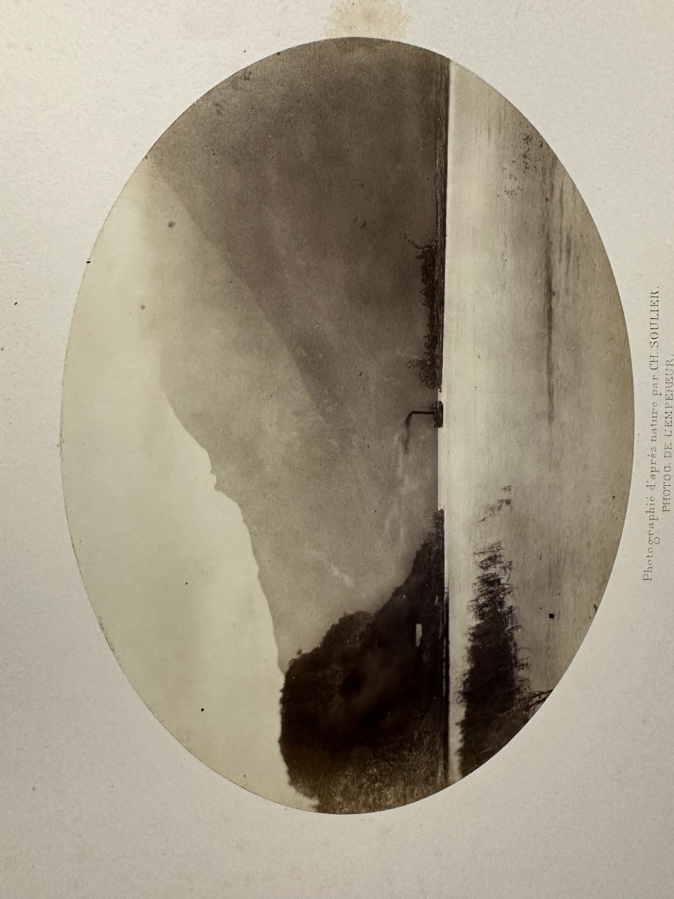 Ch. Soulier — Cascade alpine, format ovale, c.1865.