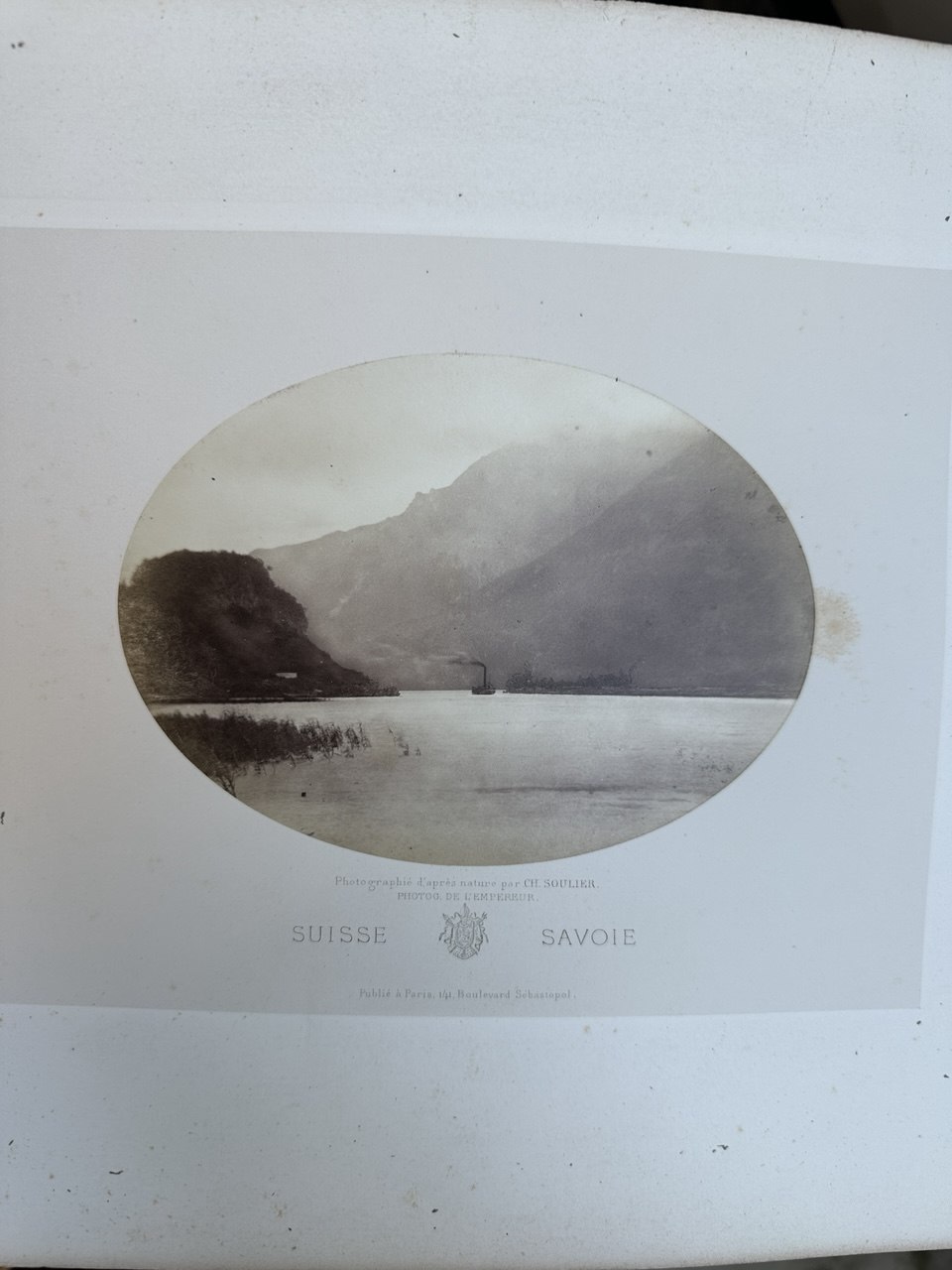 Ch. Soulier — Lac alpin, Suisse/Savoie, format ovale, c.1865.